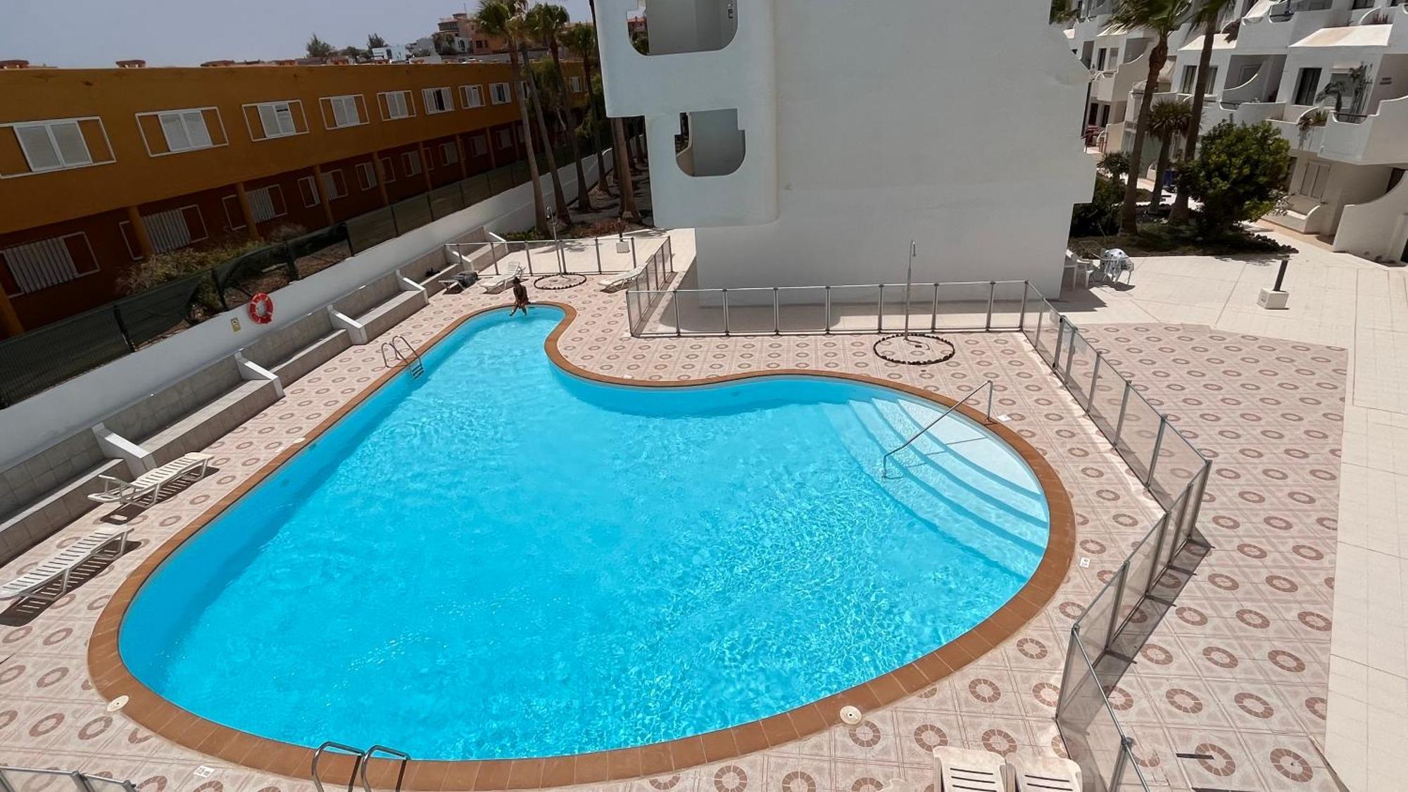 Clarissa Apartment คอสตา เด อันตีกัว ภายนอก รูปภาพ
