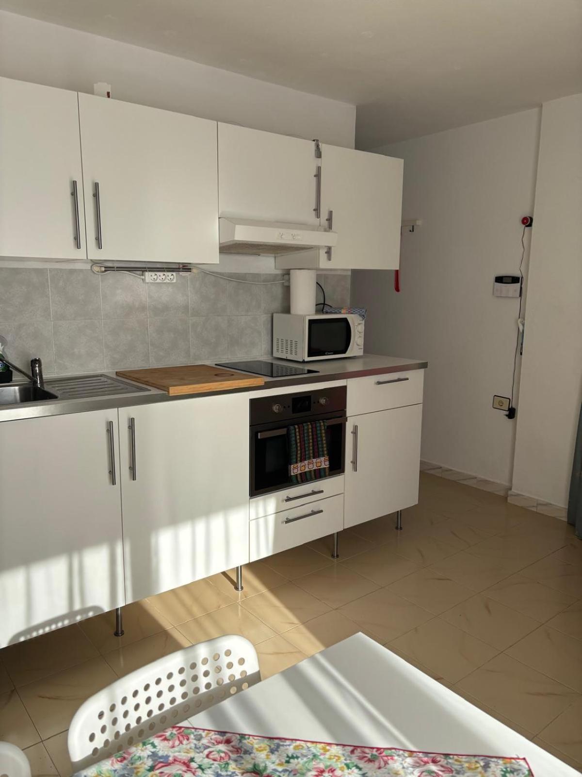 Clarissa Apartment คอสตา เด อันตีกัว ภายนอก รูปภาพ